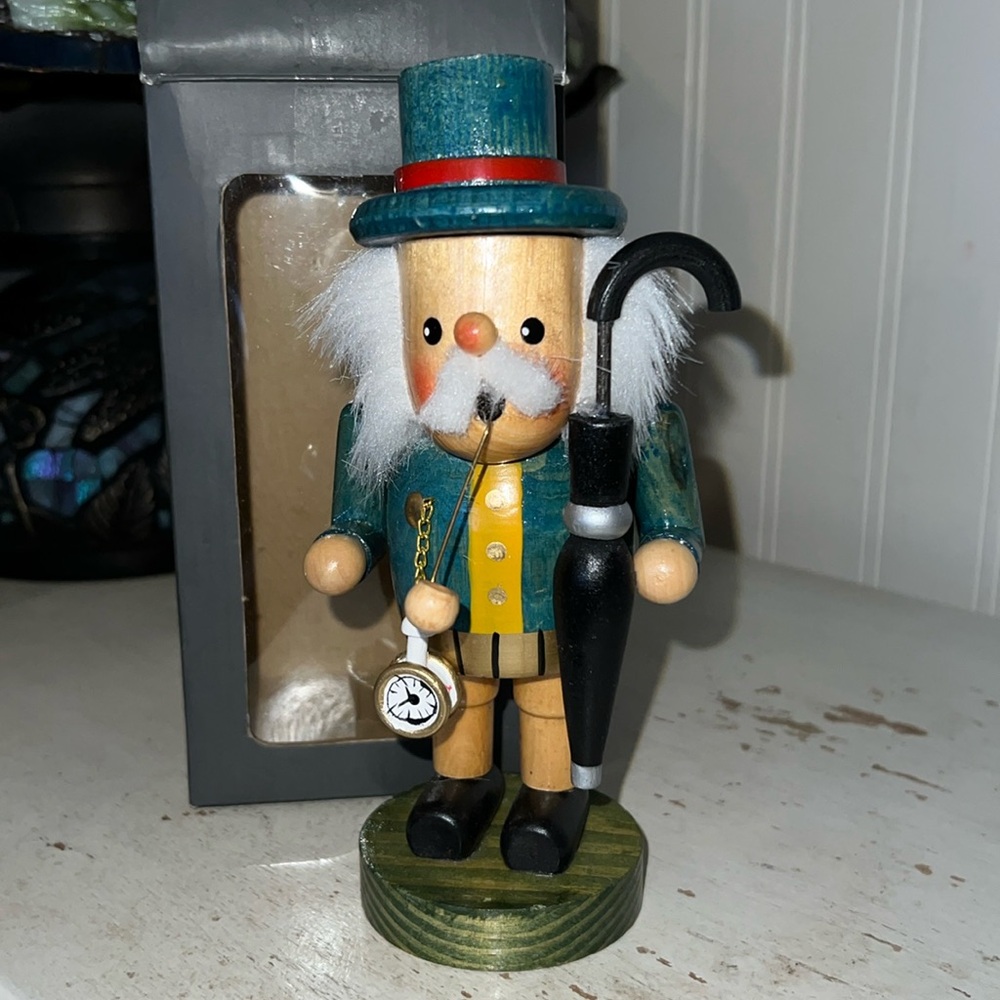 German wood smoking man kunsthandwerk figure